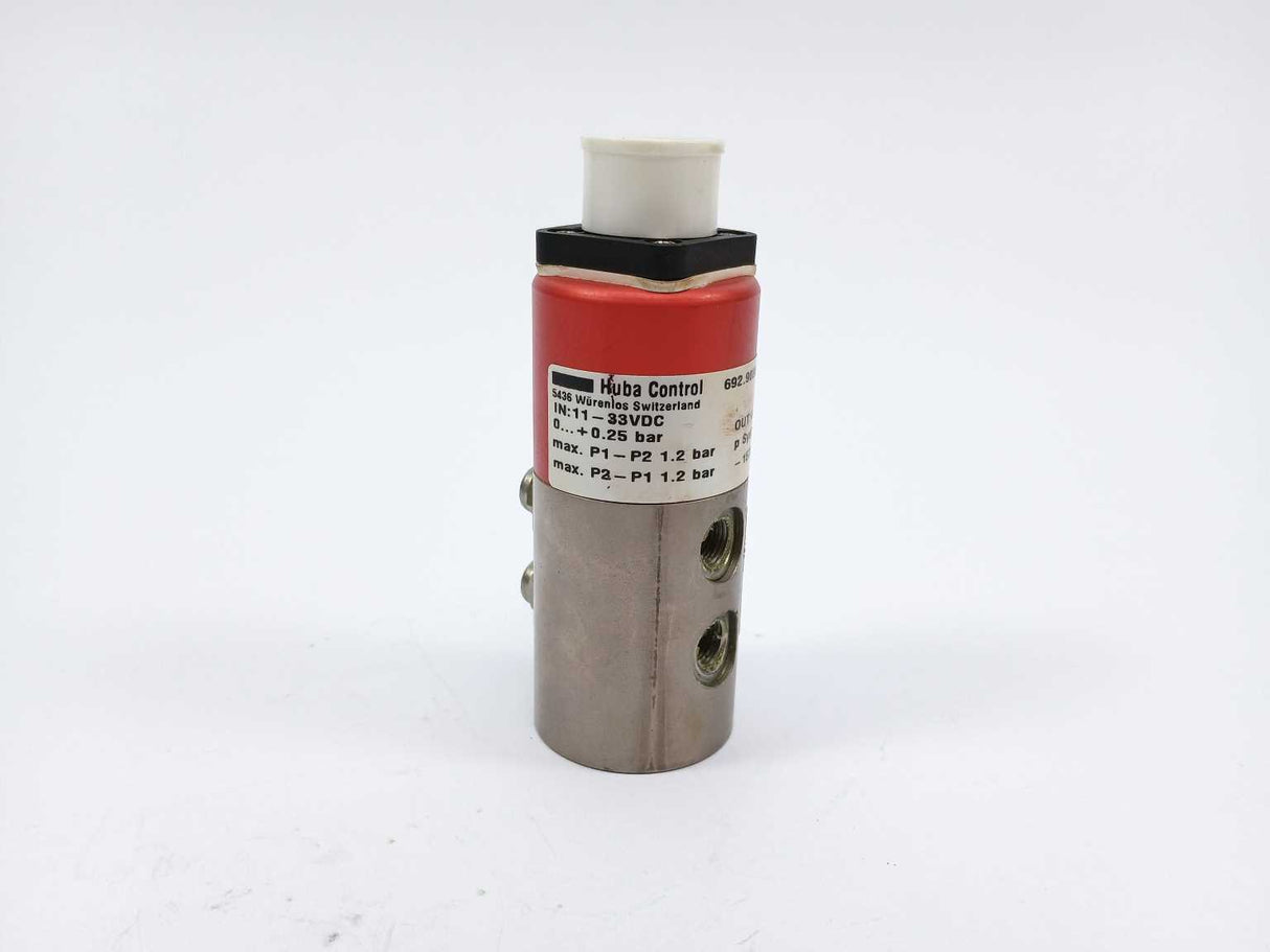 Huba Control 692.903017121 Pressure transmitter IN: 11-33VDC 0-+0,25bar
