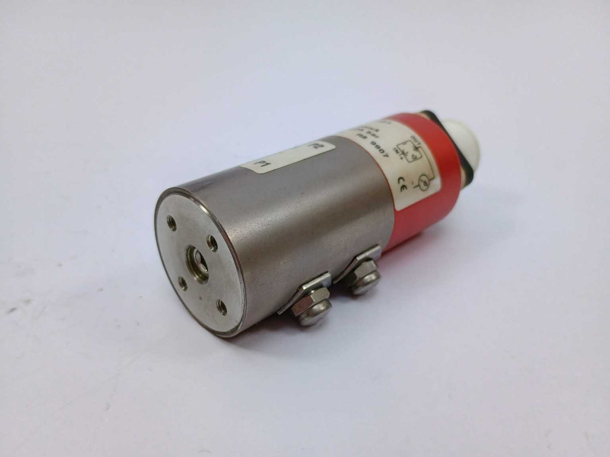 Huba Control 692.903017121 Pressure transmitter IN: 11-33VDC 0-+0,25bar