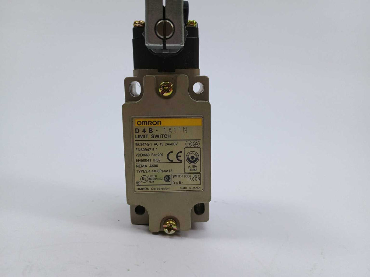 OMRON D4B-1A11N Limit Switch