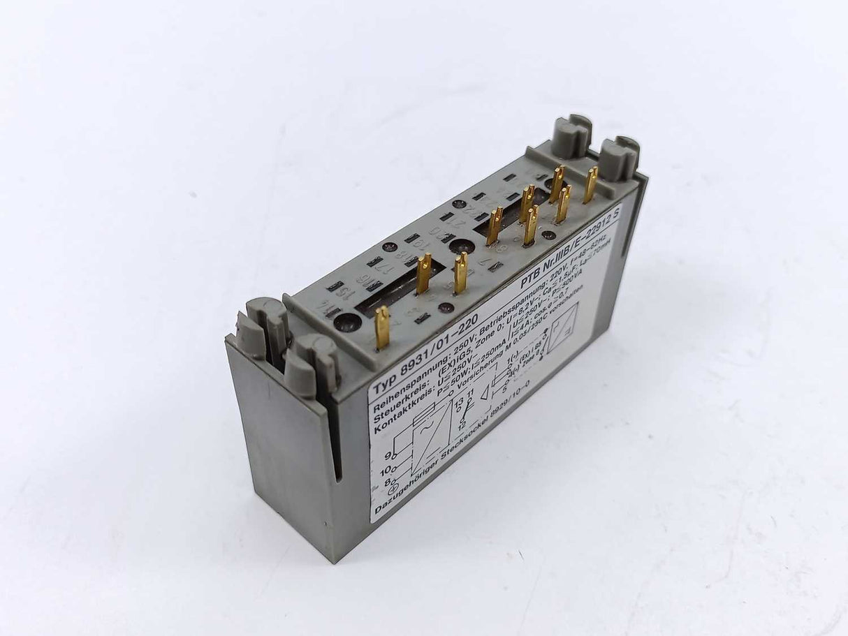 Stahl 8931/01-220 Safety Relay