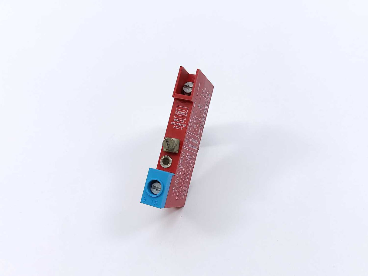 Stahl 8901/32-016/050/02 Safety Barrier