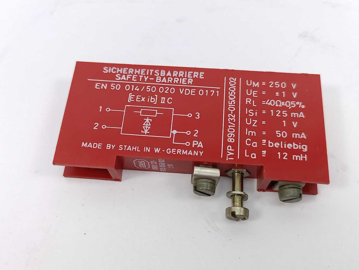 Stahl 8901/32-015/050/02 Safety Barrier