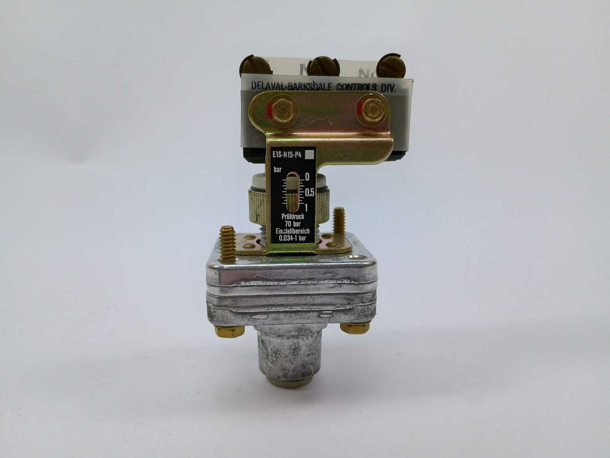 Barksdale E1S-H15-P4 Pressure Switch