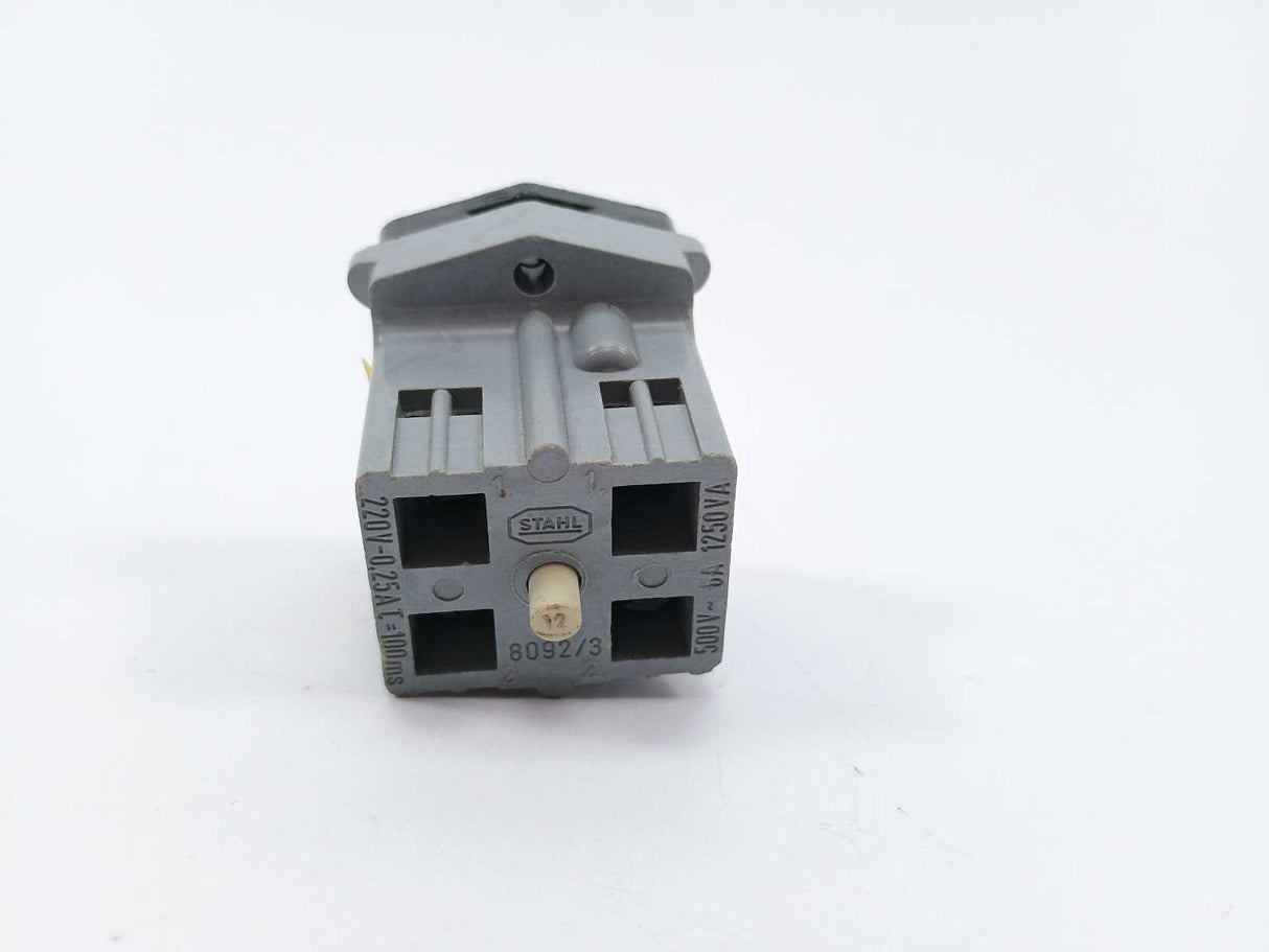 Stahl 8092/3-004-00 Push Button