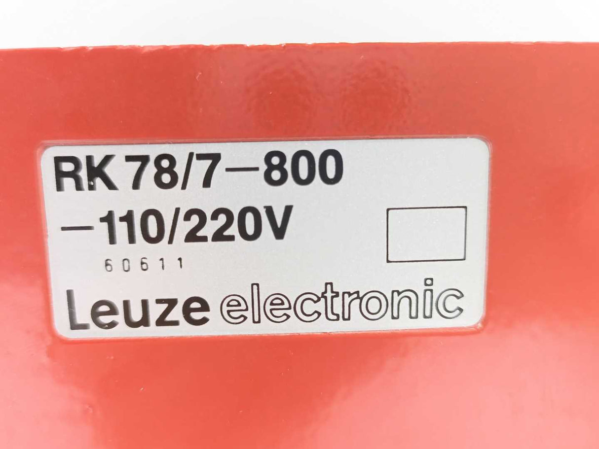 Leuze Electronic 50000591 RK78/7-800-110/220V Diffuse sensor