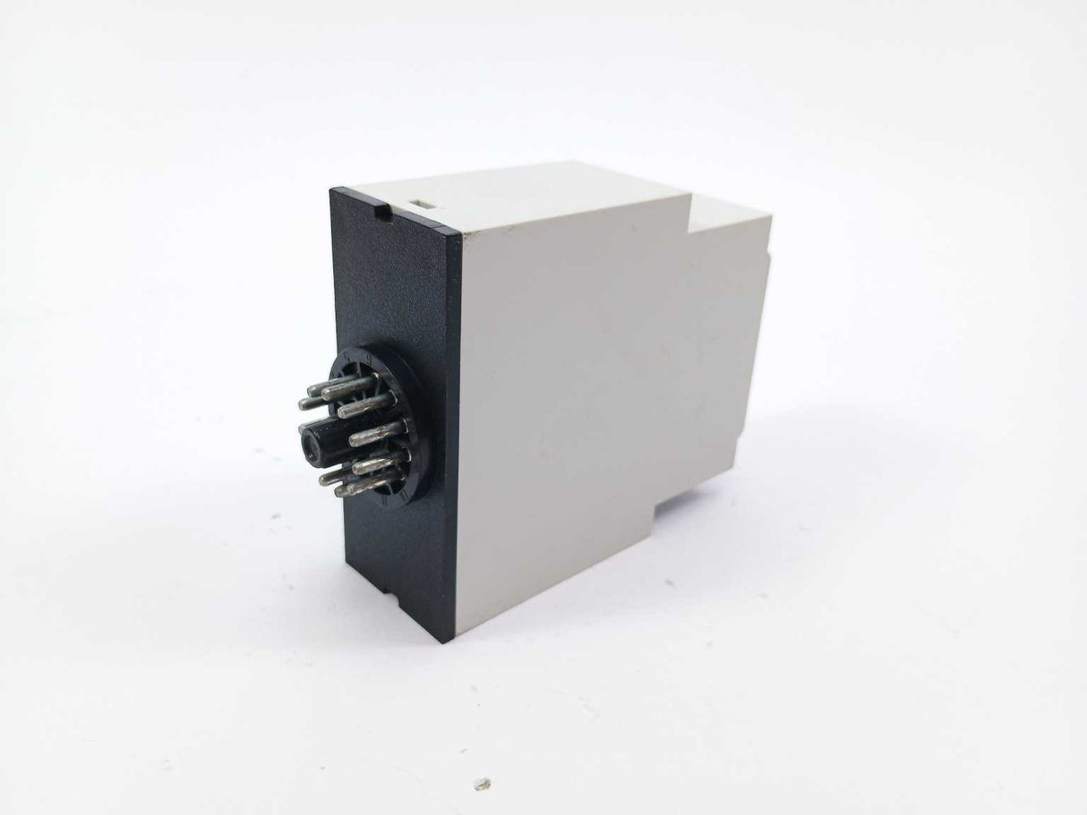 Carlo Gavazzi PBB01CM24 True Delay on Release Timer