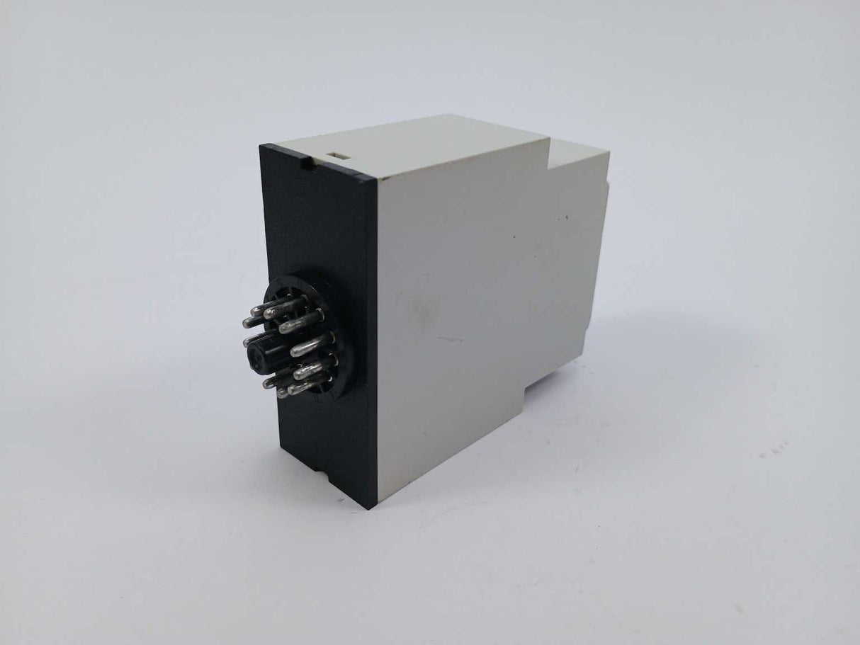 Carlo Gavazzi PBB02CM24 True Delay on Release Timer