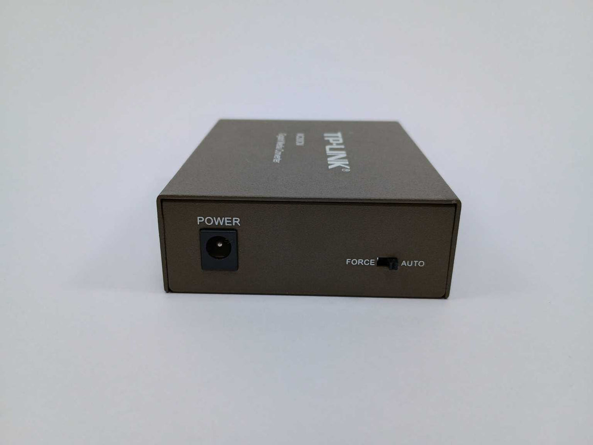 TP-LINK MC200CM Gigabit Multi-Mode Media Converte