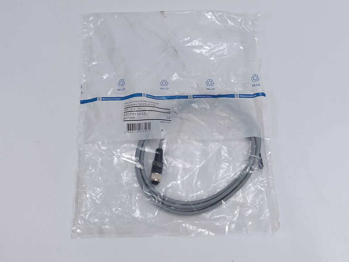 TELEMECANIQUE XZCPV1141L2 907356 PVC pre wired female connector