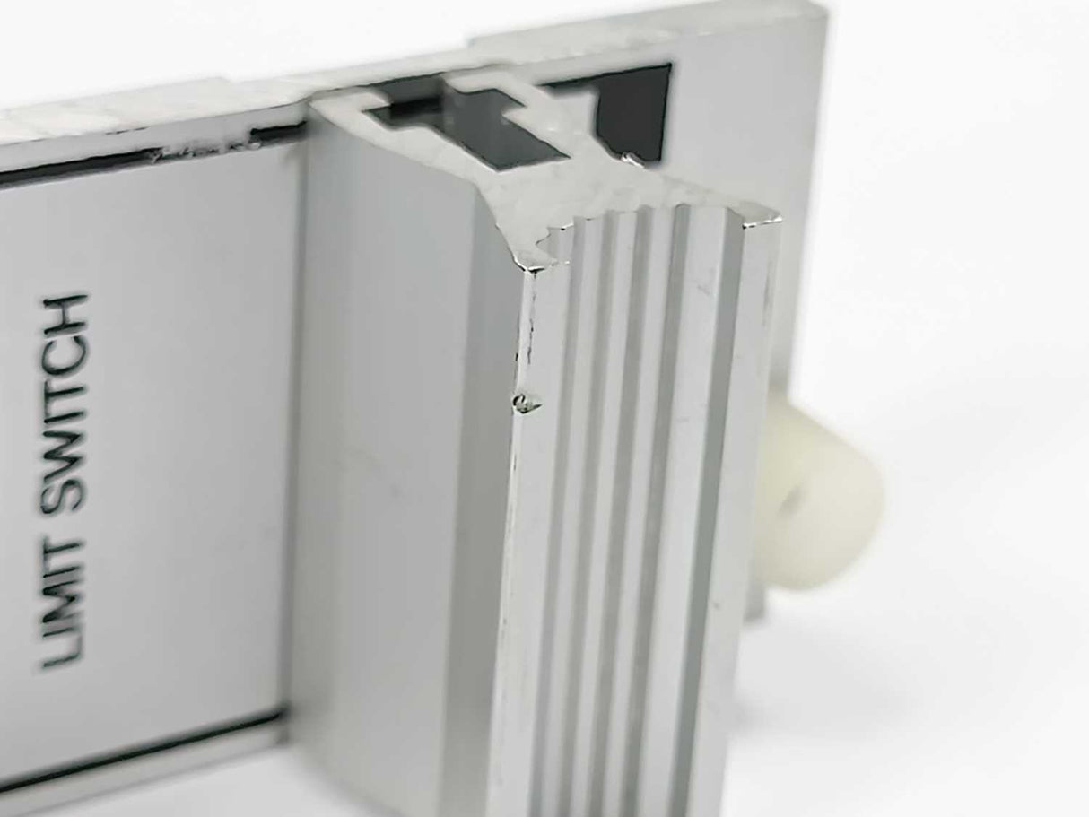 PR Electronics 2438 B1CM LIMIT SWITCH input: 4-20mA