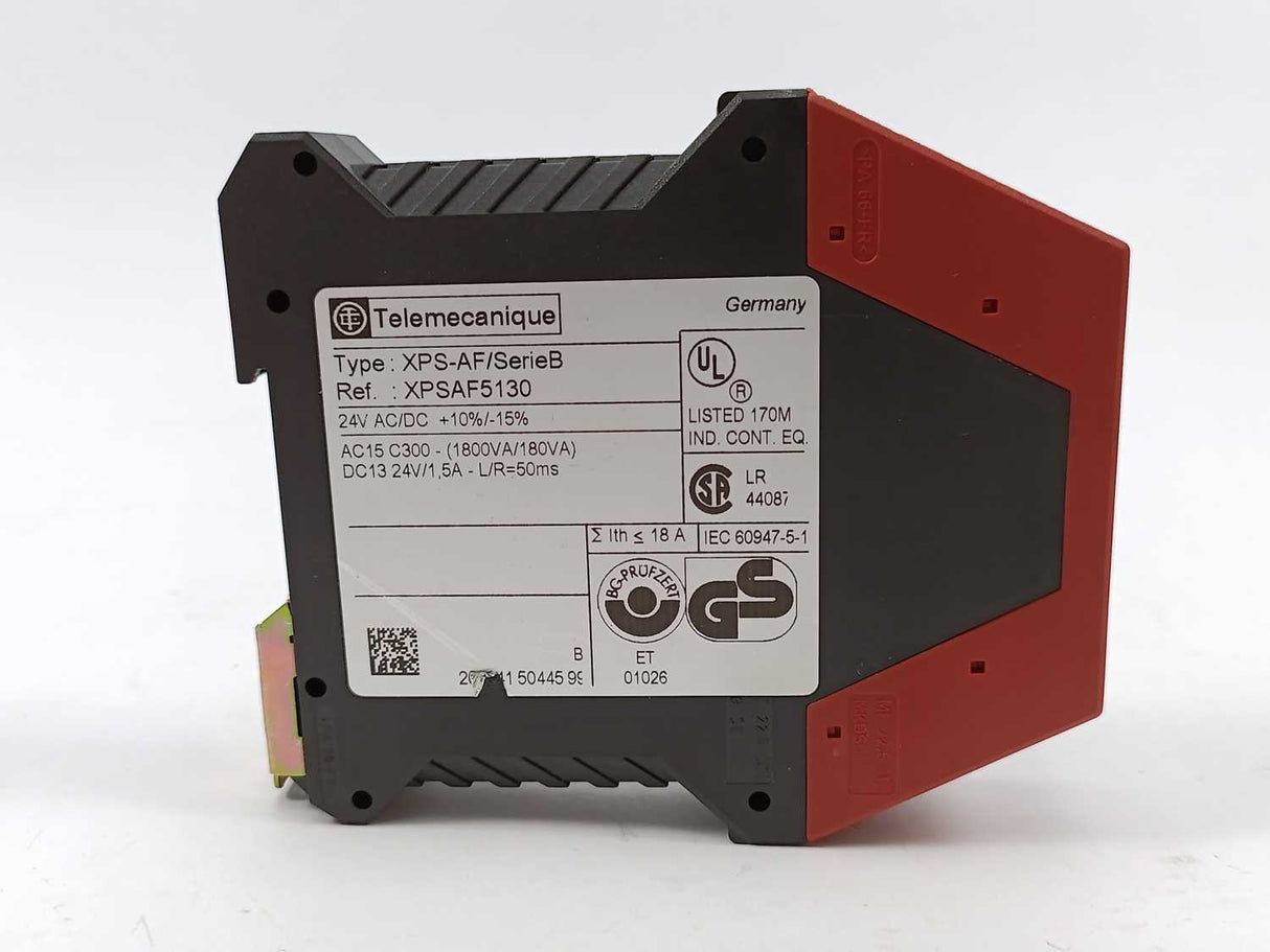 Schneider Electric XPSAF5130 Emergency stop - 24 V AC DC