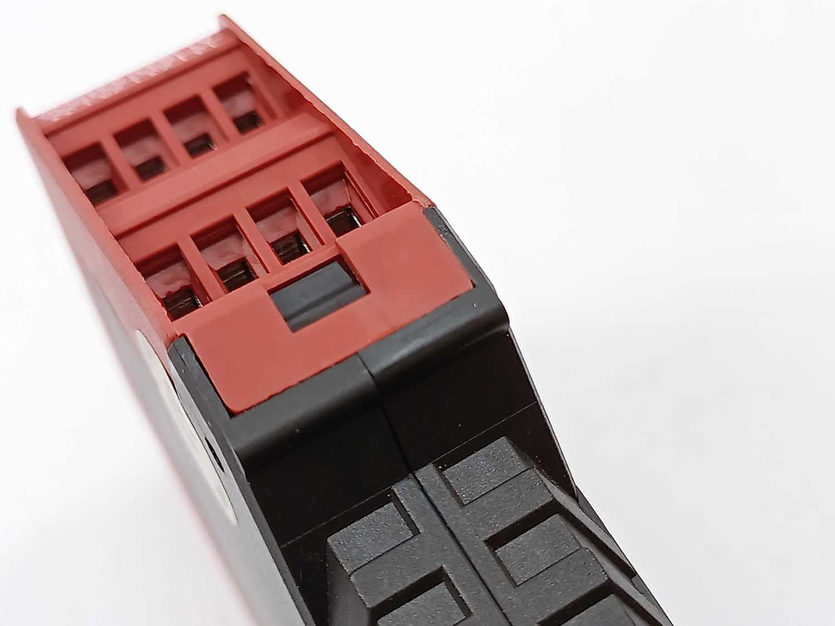 Schneider Electric XPSAF5130 Emergency stop - 24 V AC DC