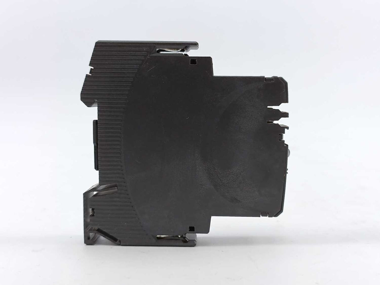 Phoenix Contact EC-E1 1A DC24V Circuit Breaker