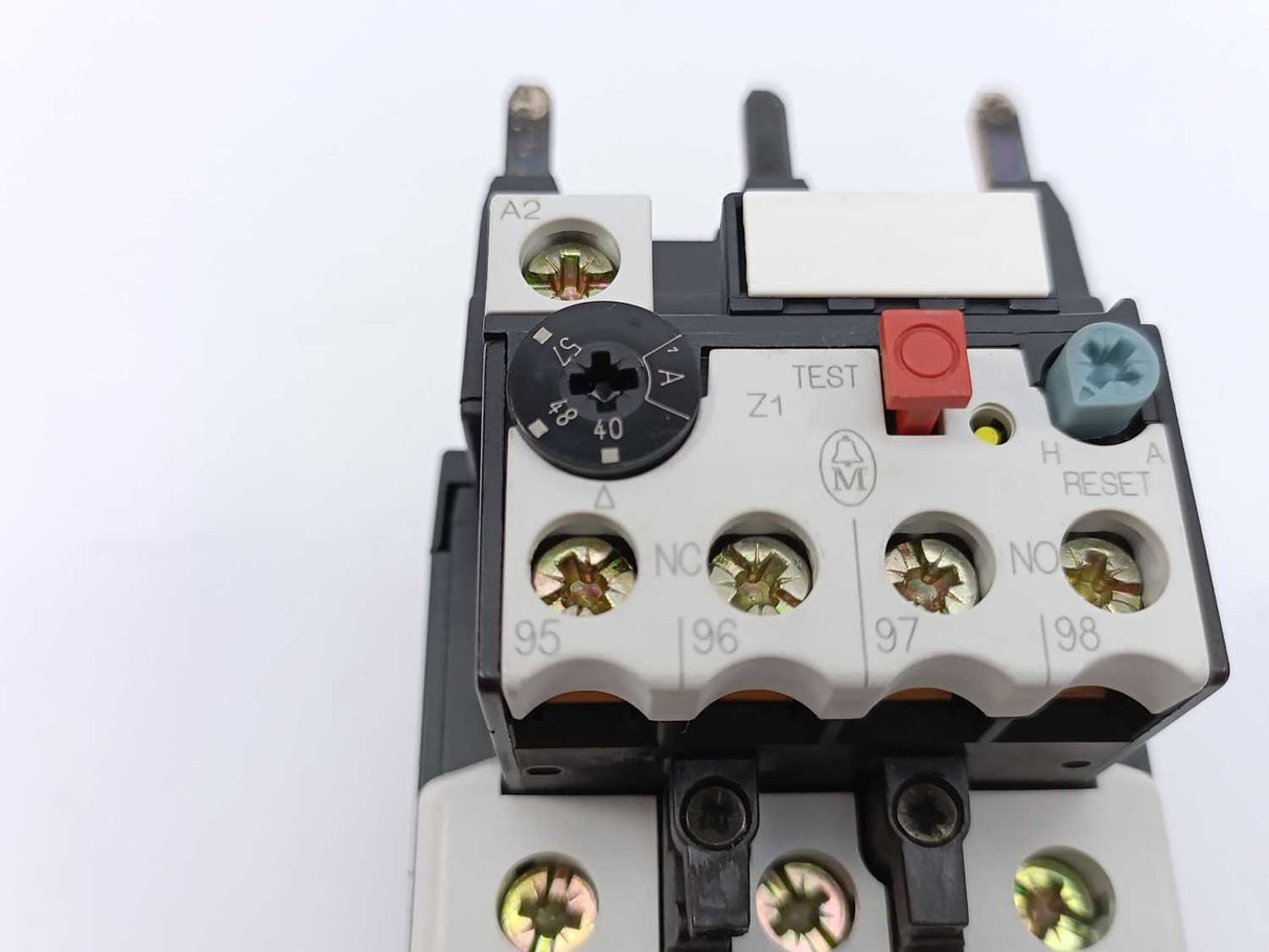 Klockner Moeller Z1-57 Overloard Relay 40-57A