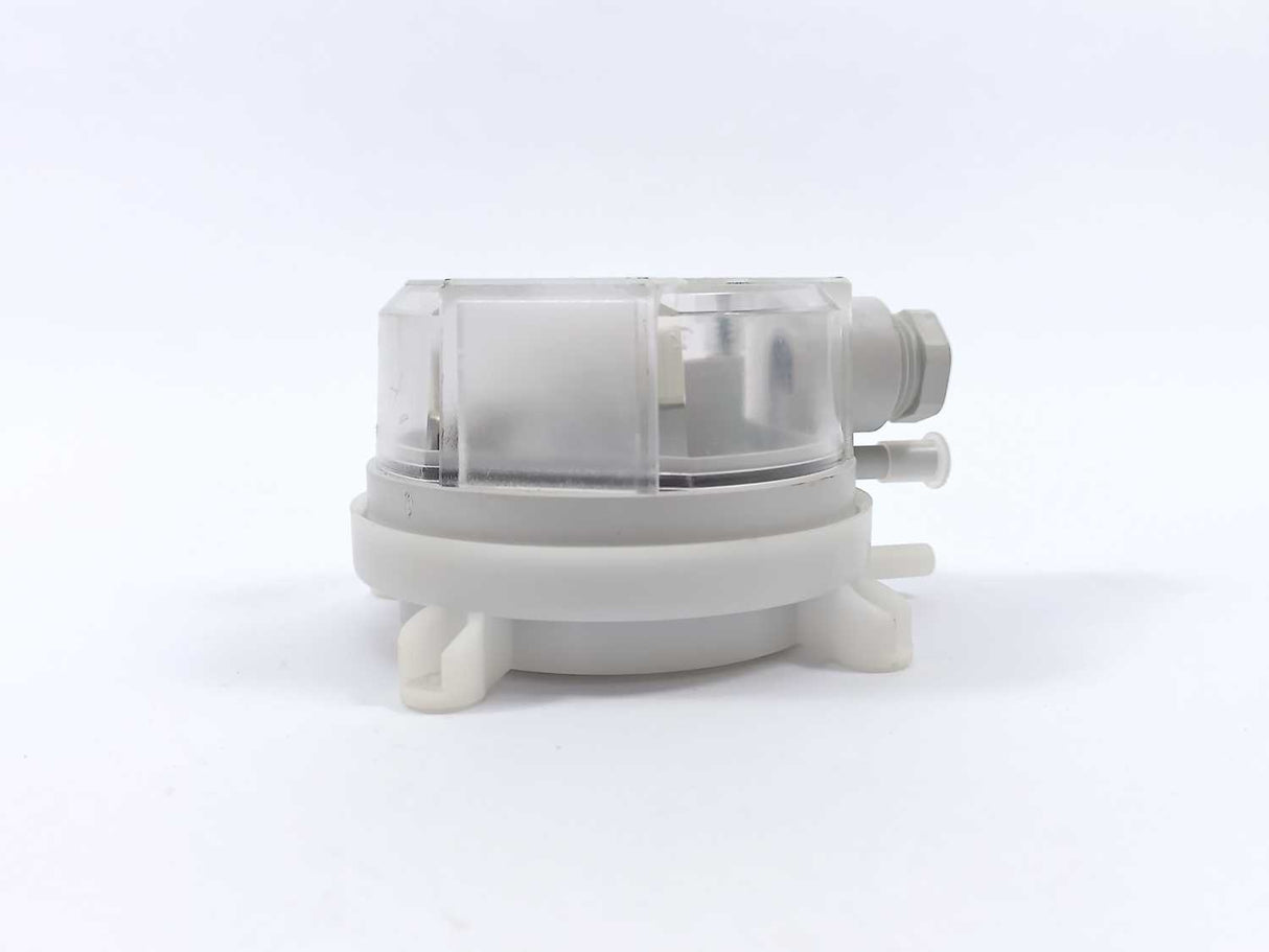 Beck 930.83 AIR DIFFERENTIAL PRESSURE SWITCH