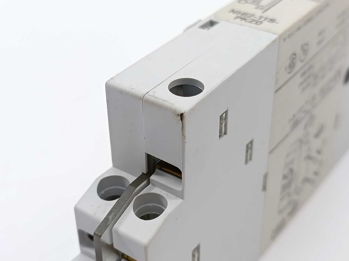 Klockner Moeller NHI2-11S-PKZ0 AUXILIARY CONTACT BLOCK