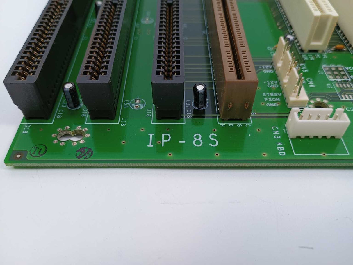 iEi IP-8S 8-slot backplane with four PCI slots and three ISA slots IP-8S-RS