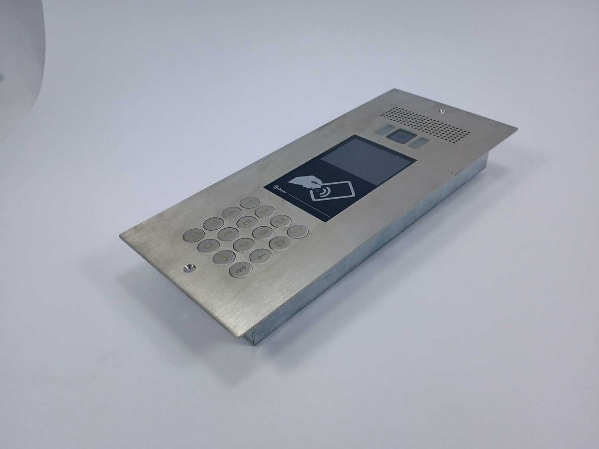 Golmar 7402/IP LCC video coded panel