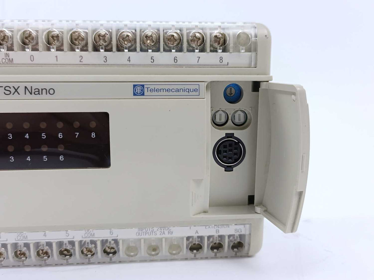 Schneider Automation TSX07311628 Extendable PLC Base TSX Nano