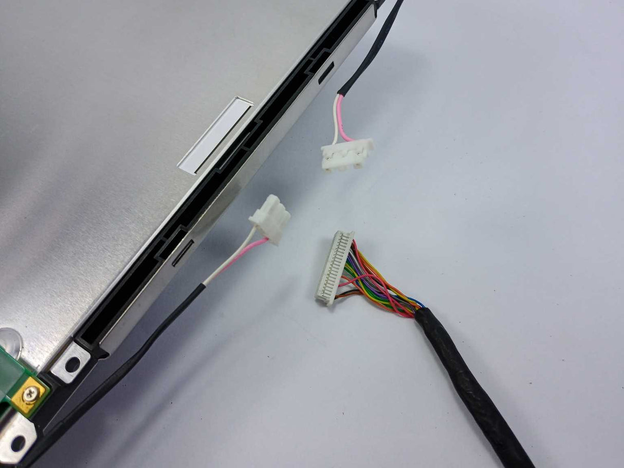 AU Optronics G121SN01 V3 12.1 Inch Color TFT-LCD