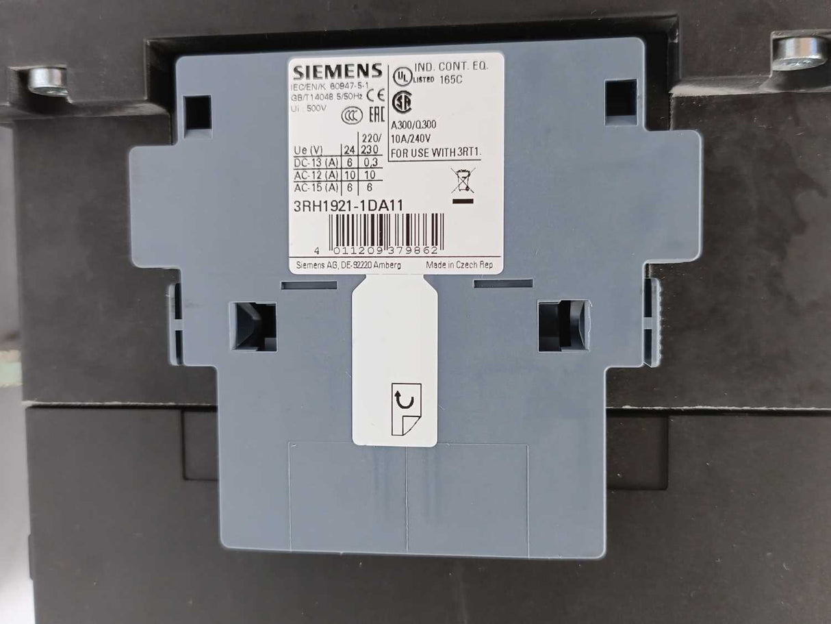 Siemens 3RT1064-6AF36 Power contactor