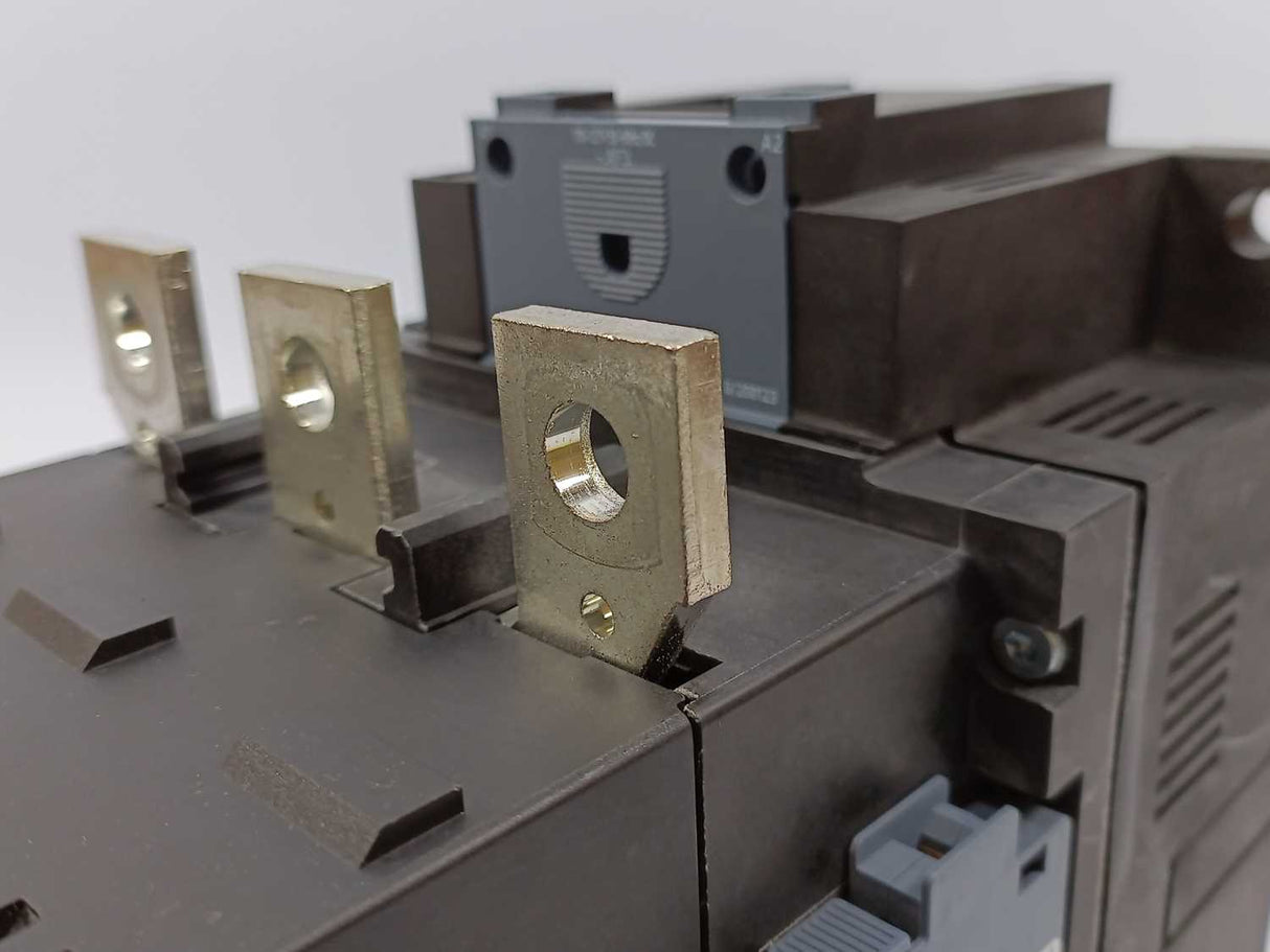 Siemens 3RT1064-6AF36 Power contactor