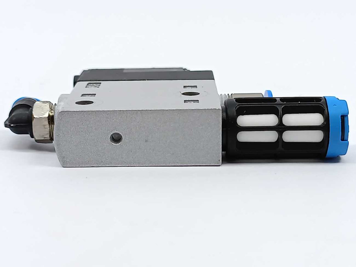 Festo 550247 CPE14-M1CH-3GL-1/8 Air solenoid valve