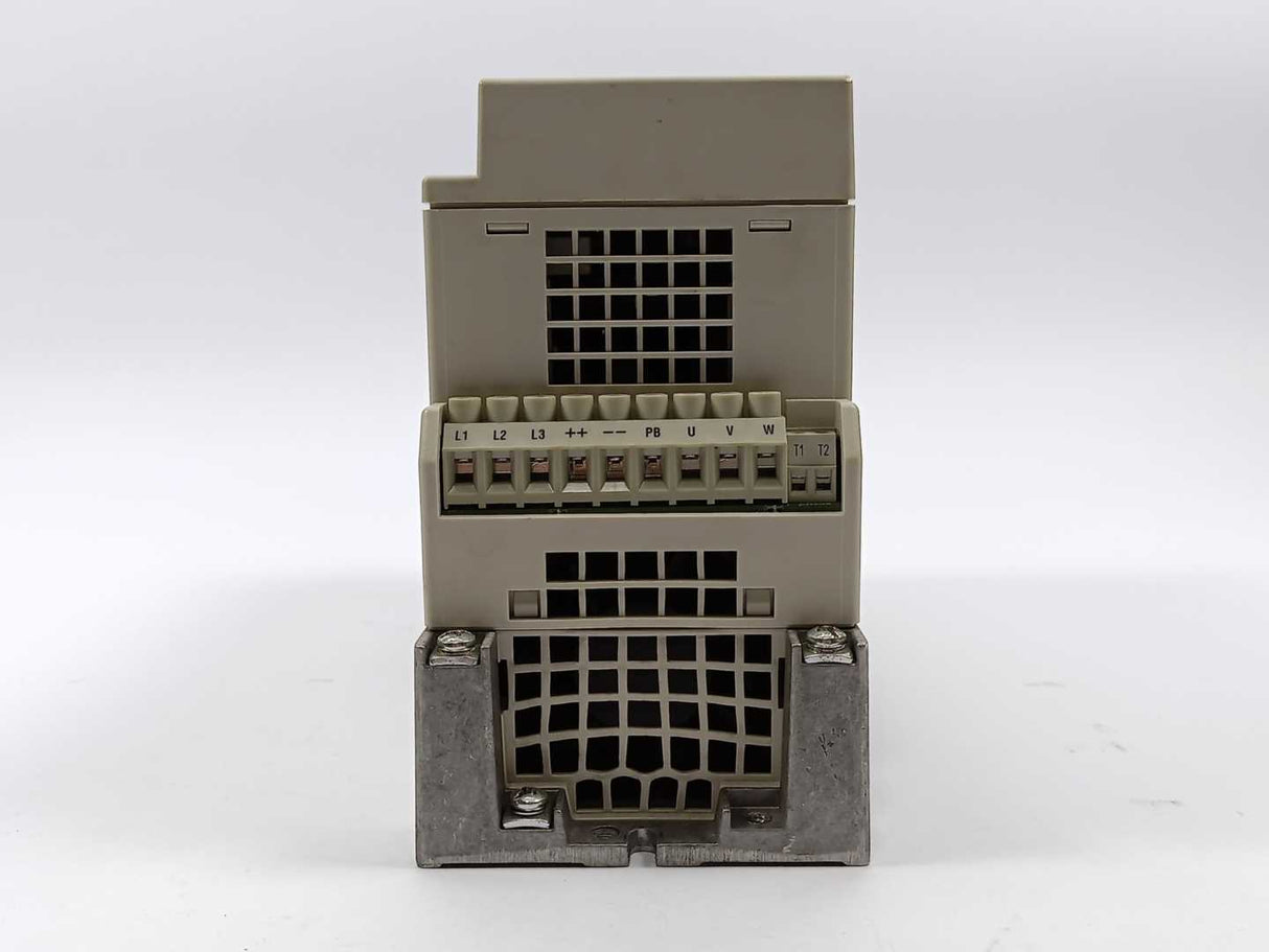 KEB COMBIVERT 10F5C1B-LA0A Drive 4kVA, 3HP