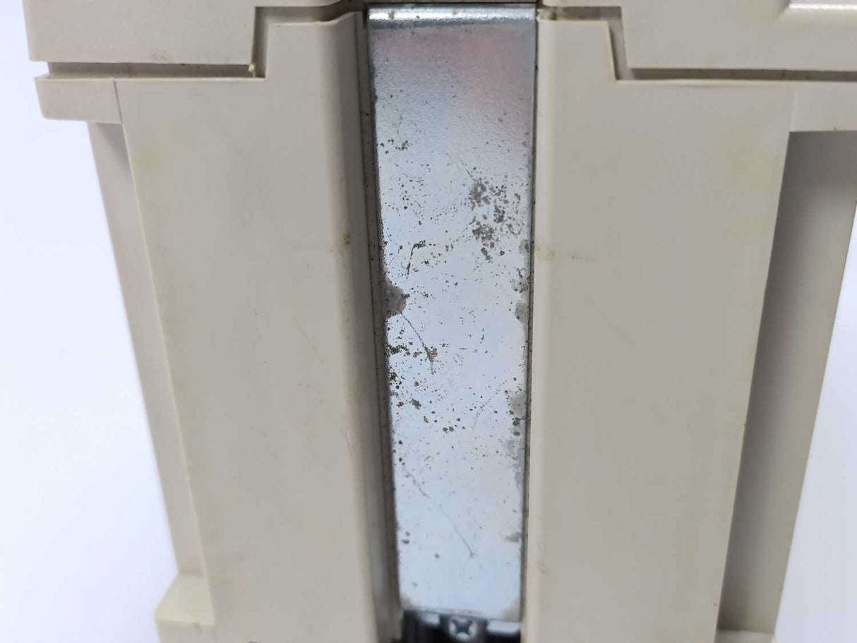 KEB COMBIVERT 10F5C1B-LA0A Drive 4kVA, 3HP