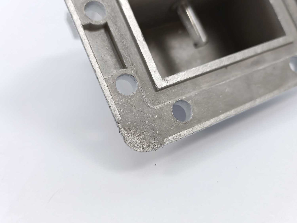 GARDINER 65 dB C-BAND LOW NOISE BLOCK DOWN CONVERTER