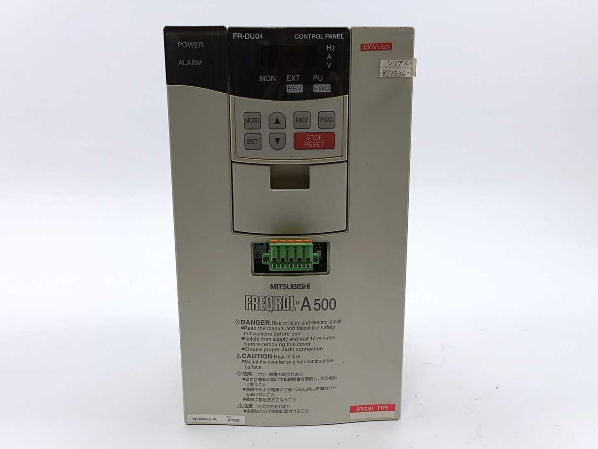 Mitsubishi FR-A540-3.7K-82 FREQROL-A500 Inverter & FR-DU04 Control Panel