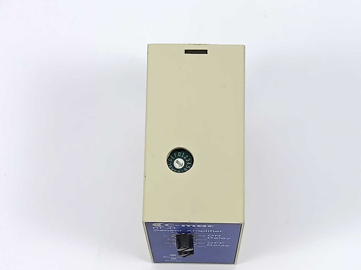 C-mac RT41-1-1-230-M1 Delay ON and delay OFF timer