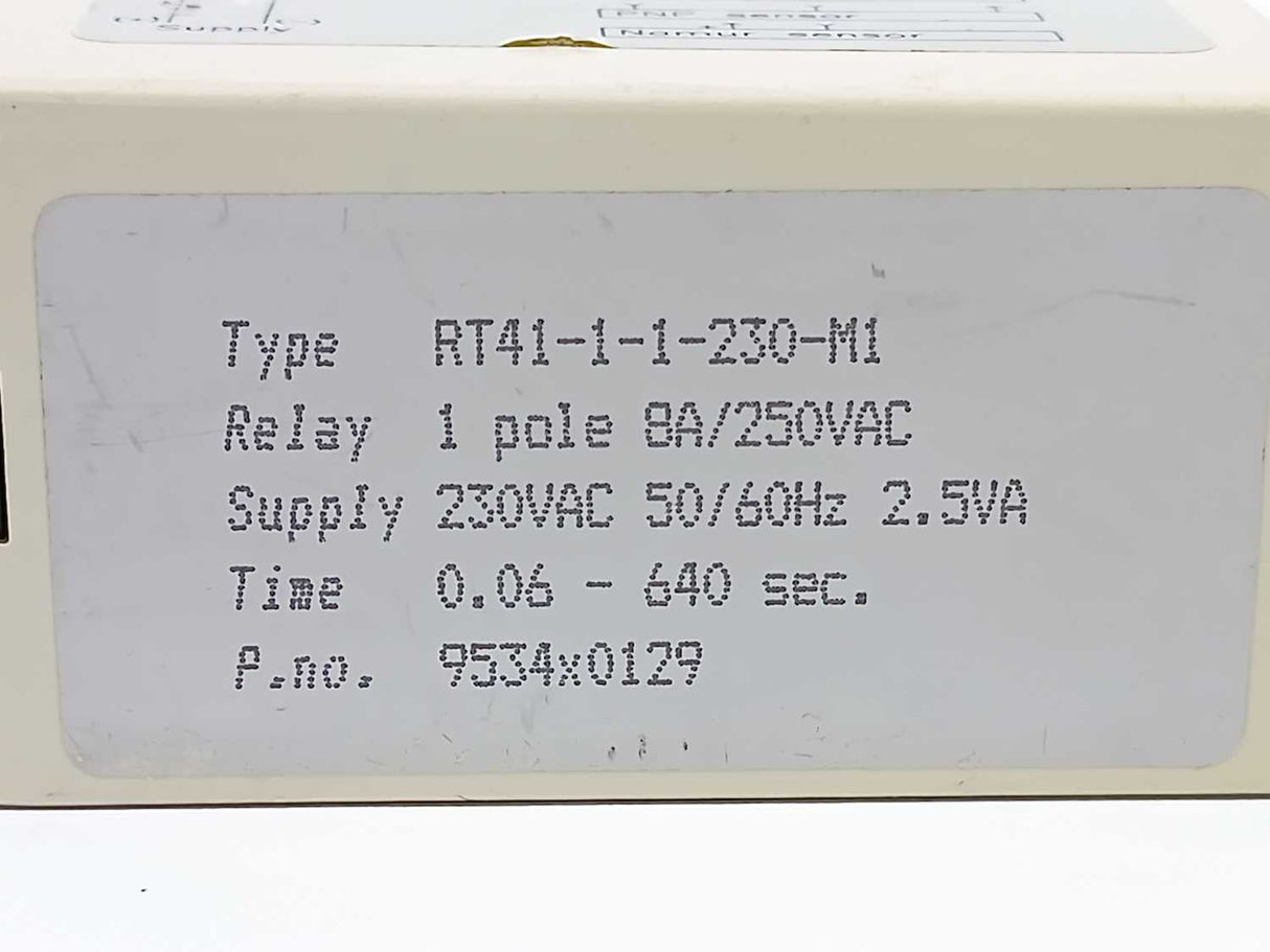 C-mac RT41-1-1-230-M1 Delay ON and delay OFF timer