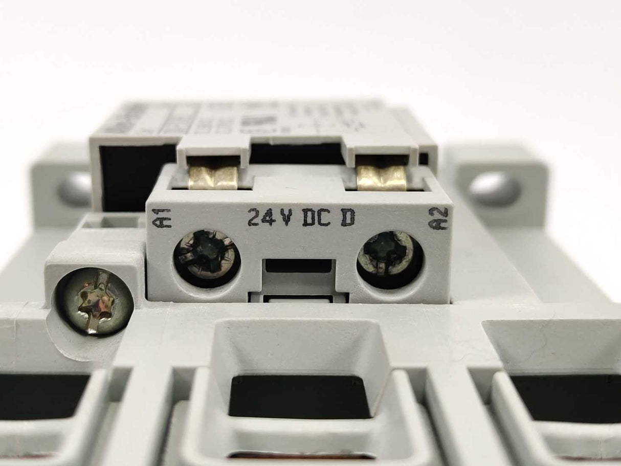 AB 100-C60D*00 Ser B, With Ser A, 100-FSV55 Coil: 24VDC