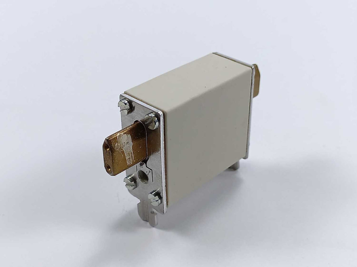 Siemens 3NE1 818-0 Sitor fuse 63A 690V 3 Pcs.