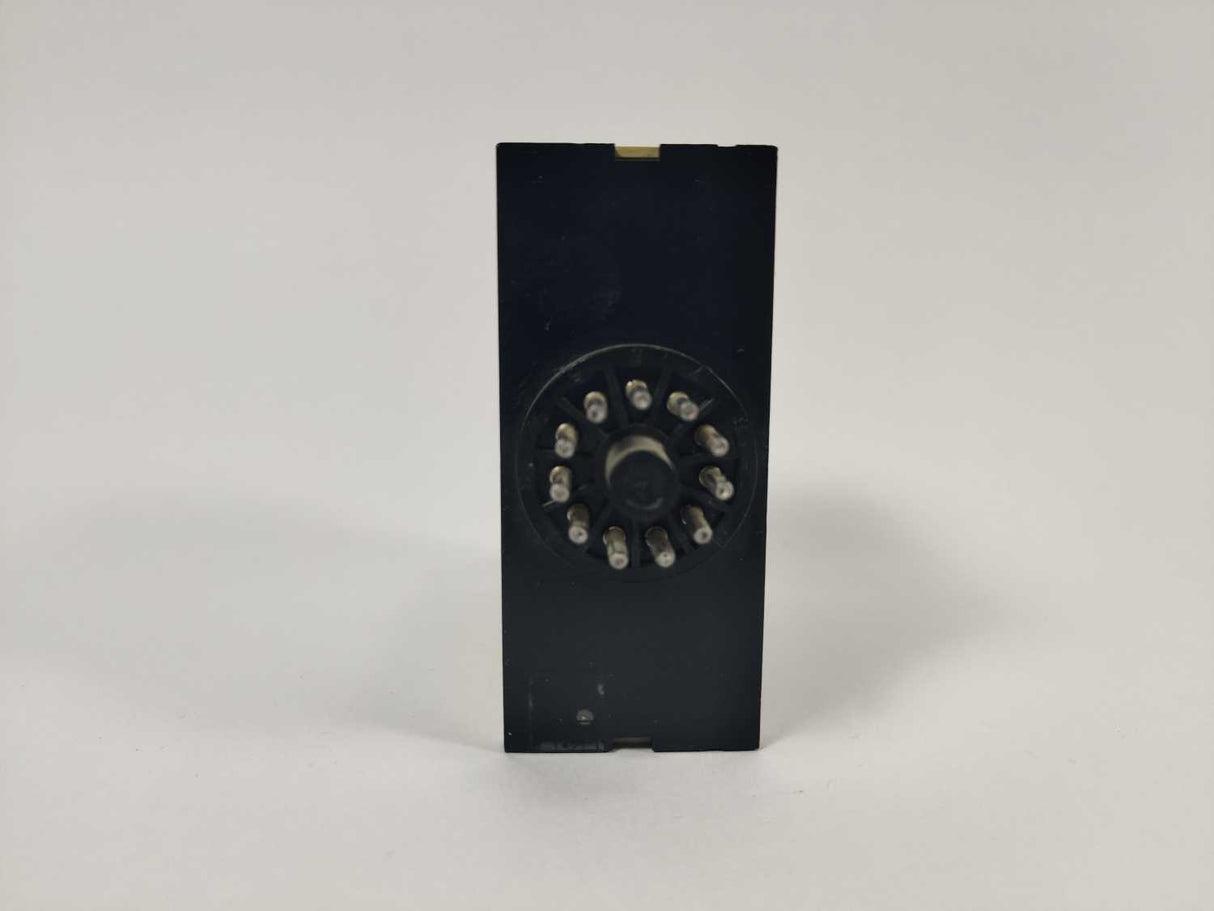 Electromatic SR 110 220 / SE110220 220 V AC Machine Operator Safeguard