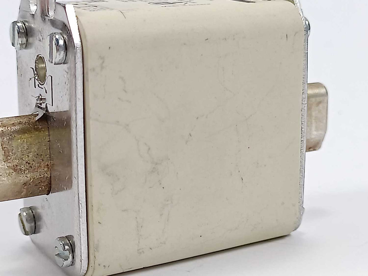 Siemens 3NA3824-6 LV HRC fuse element 80A