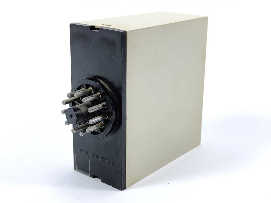 Electromatic SA 245 220 Delay On Operate