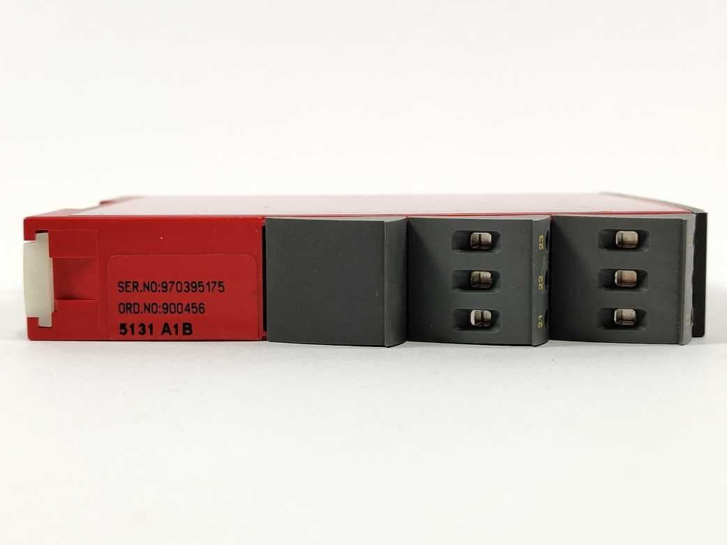 PR Electronics 5131A1B 2-wire programmable transmitter