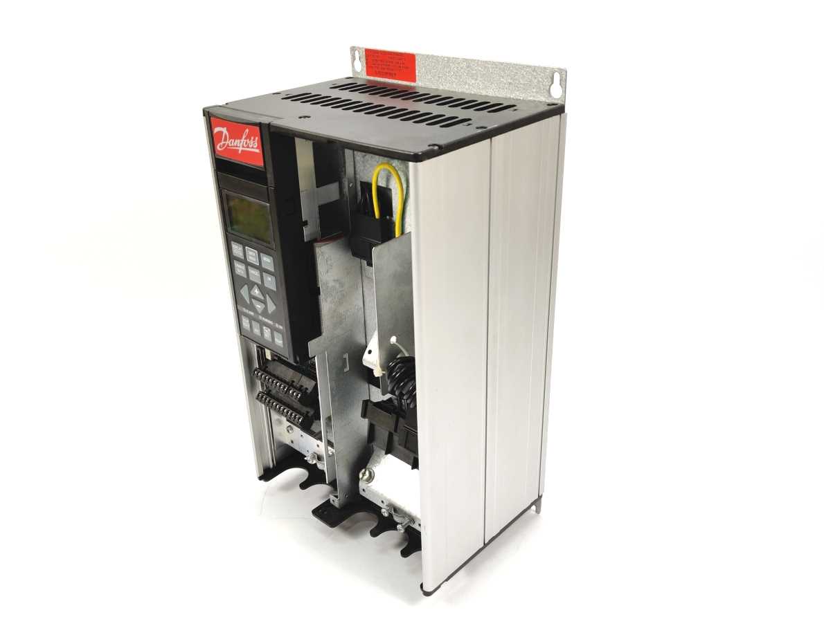 Danfoss 175Z0131 Frequency Converter VLT5003PT5C20STR3DLF