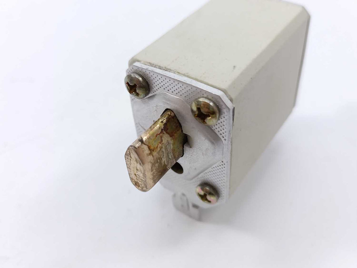 M. Schneider NH-00 Euro Fuse 63A ~690V 370163 3 Pcs.