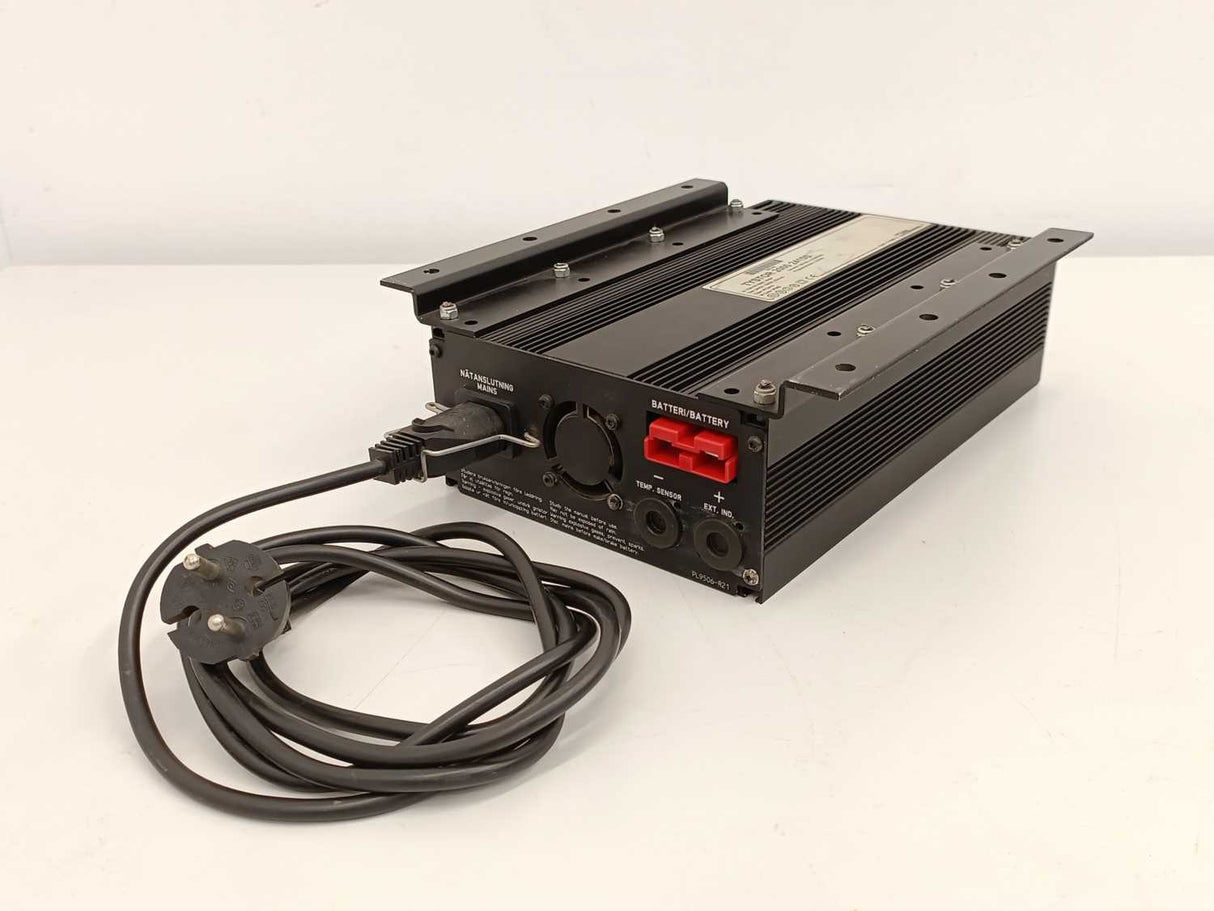 Ladd Elektronik Tystor 2000 2415S 280-202 Battery Charger 24V 25A