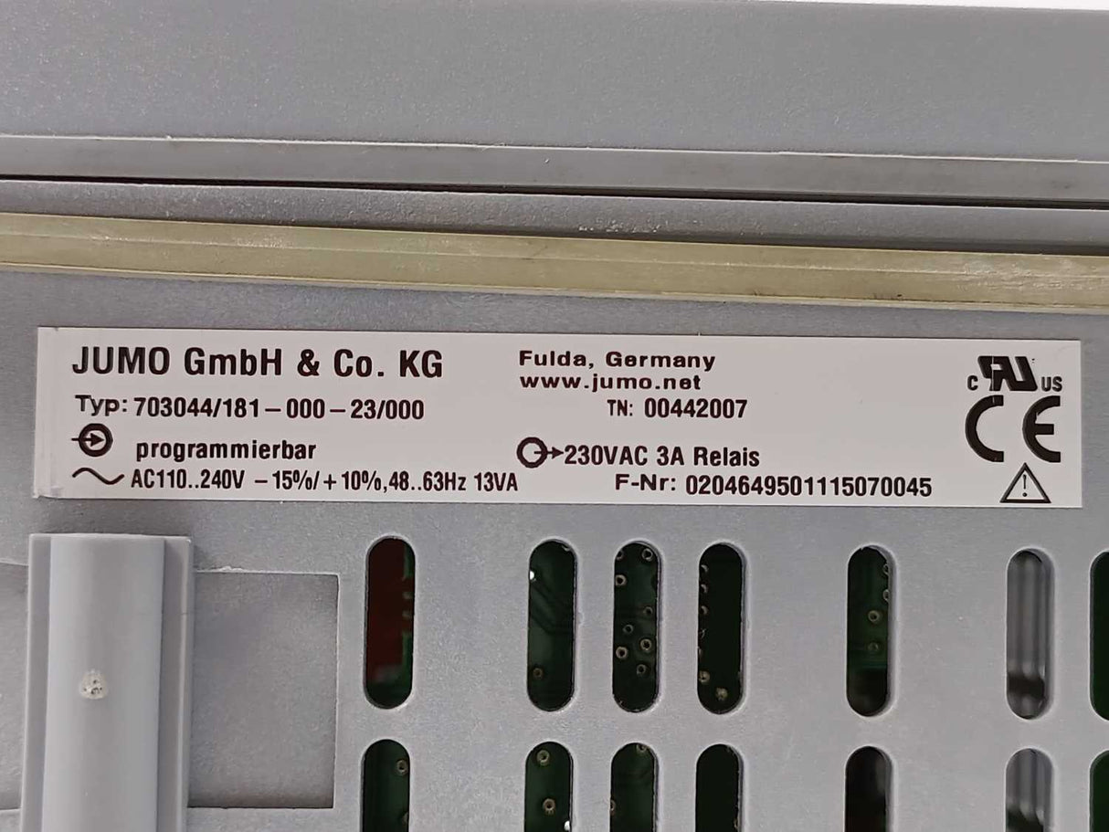 Jumo 703044/181-000-23/000 dTRON 304 Compact controller