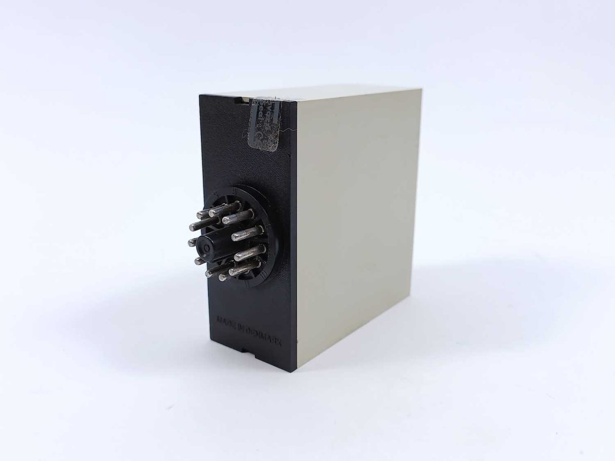 Carlo Gavazzi S104156924 TIMER