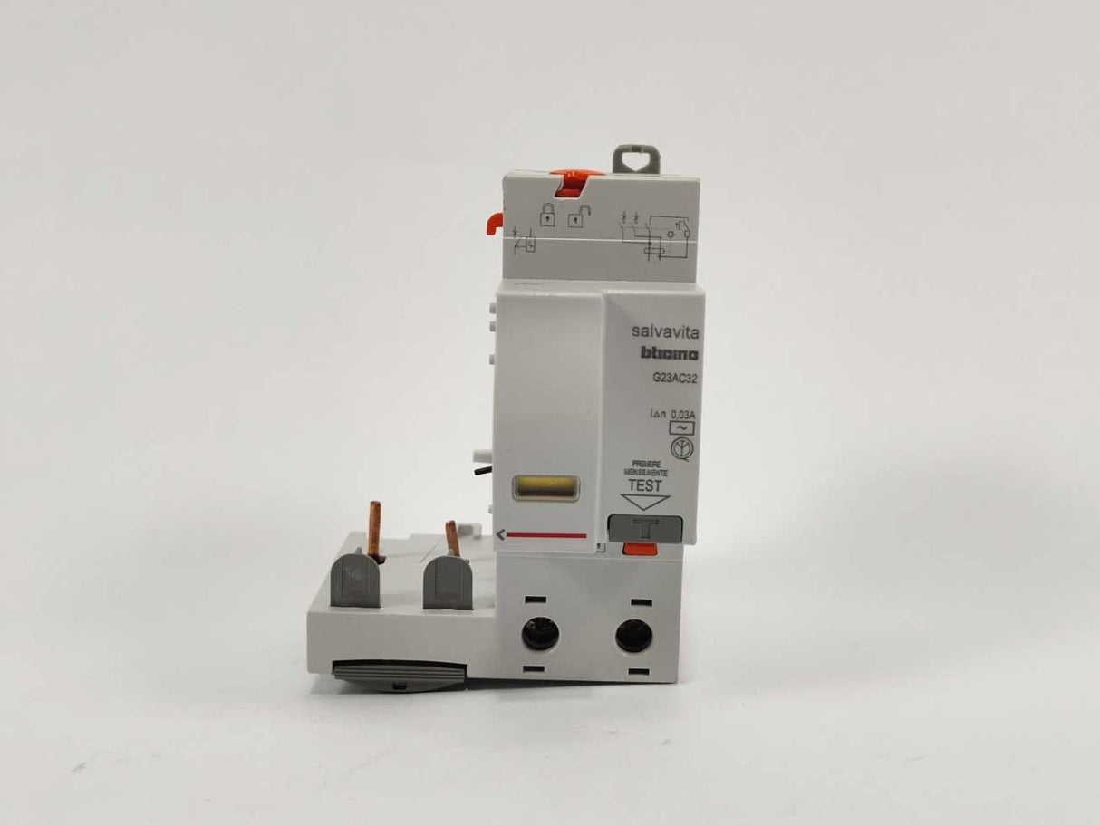 BTICINO G23AC32 Earth leakage module