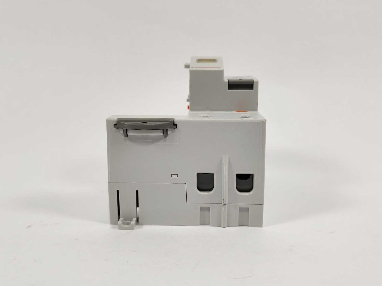 BTICINO G23AC32 Earth leakage module