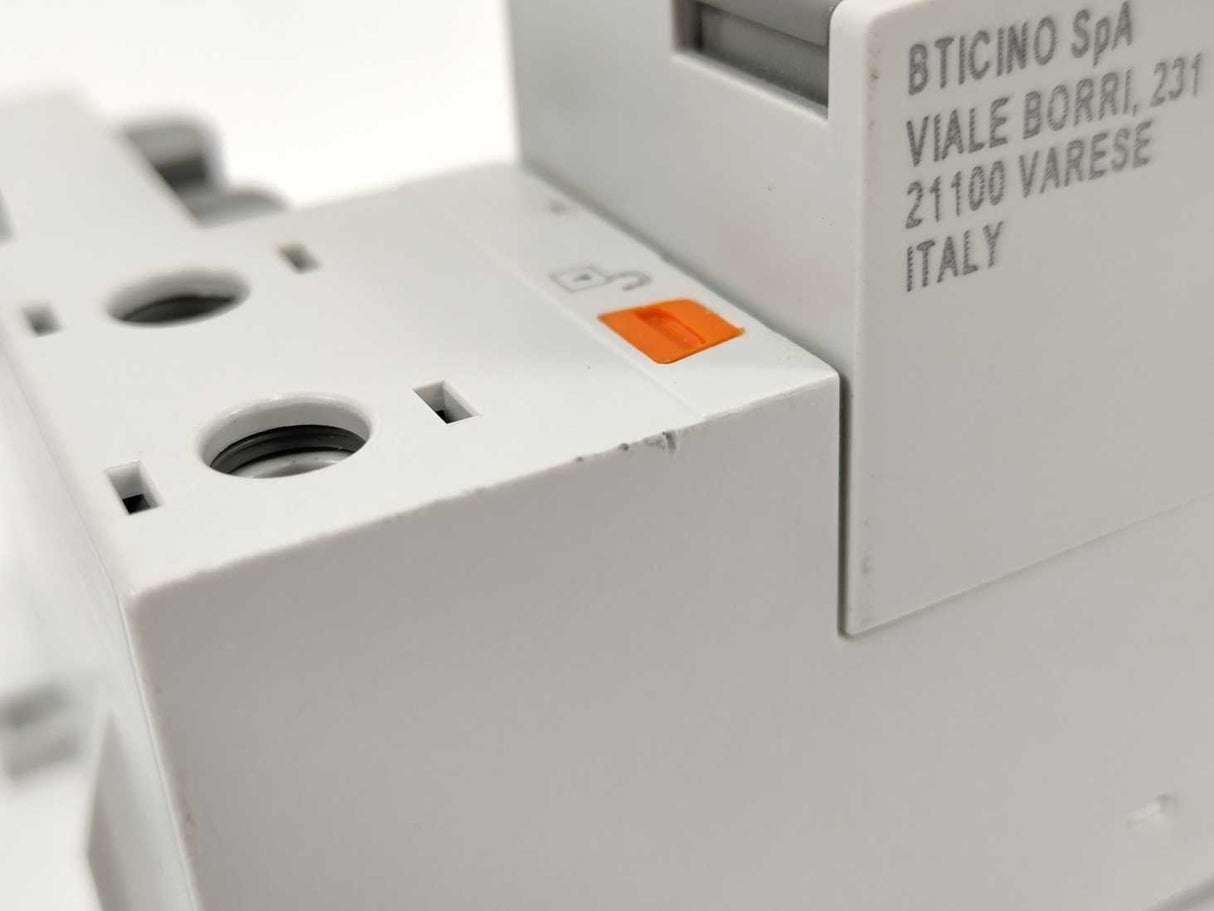 BTICINO G24AC32 Earth leakage module