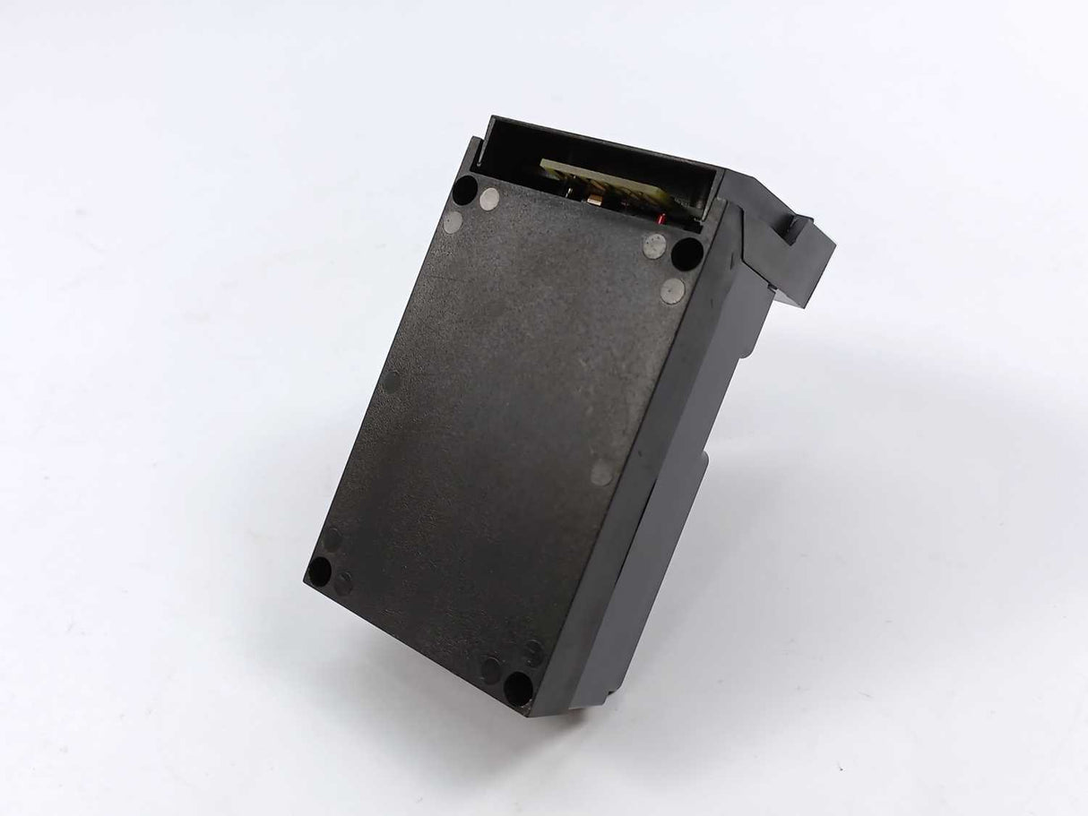 Cadex 07-110-7075 Nokia 8210, 8850, 8890 Battery Adapter