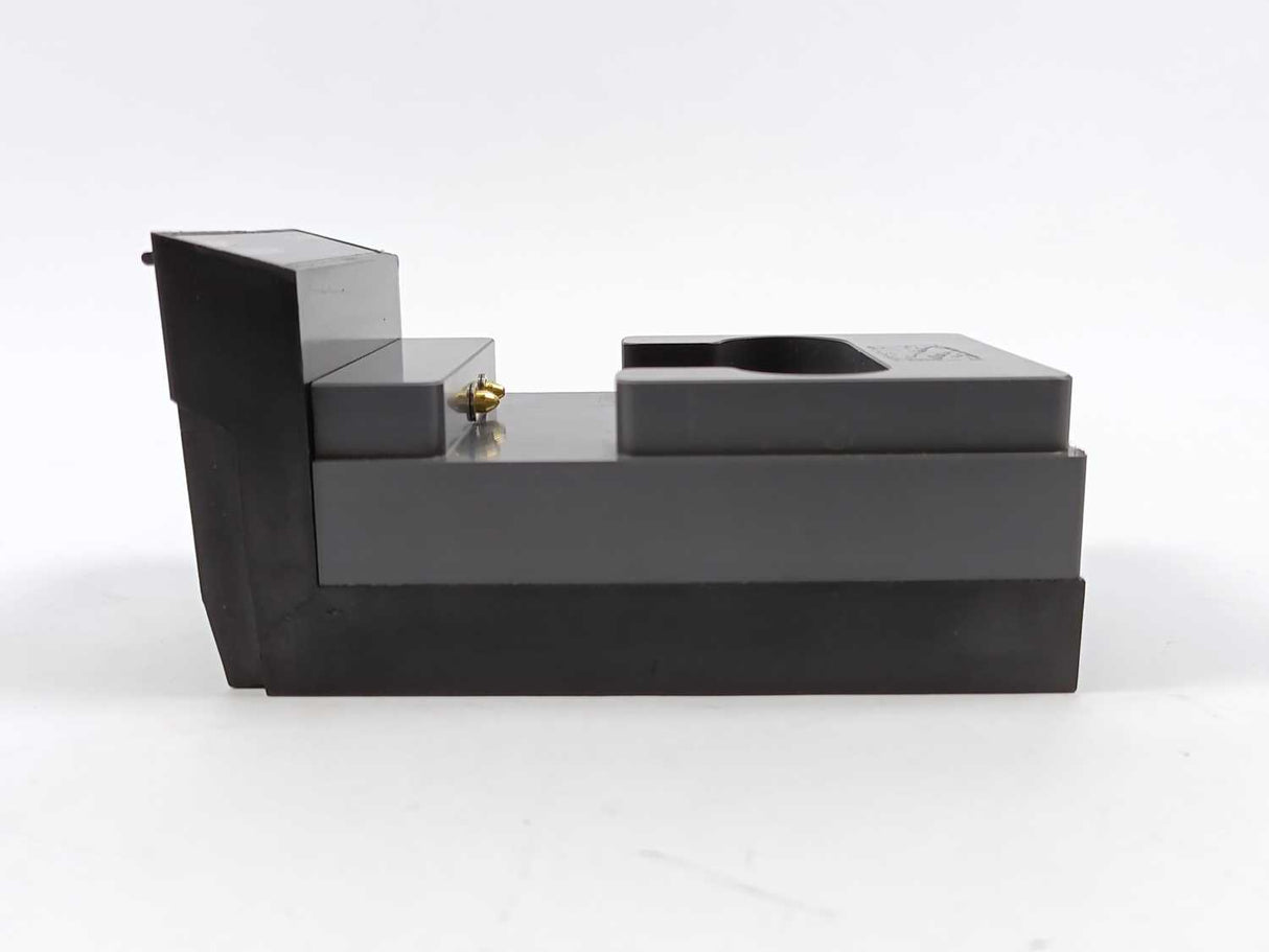 Cadex 07-110-7075 Nokia 8210, 8850, 8890 Battery Adapter