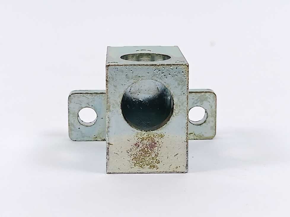 Efector 200 E20951 System component cube